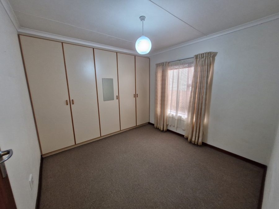 3 Bedroom Property for Sale in Stilbaai Wes Western Cape